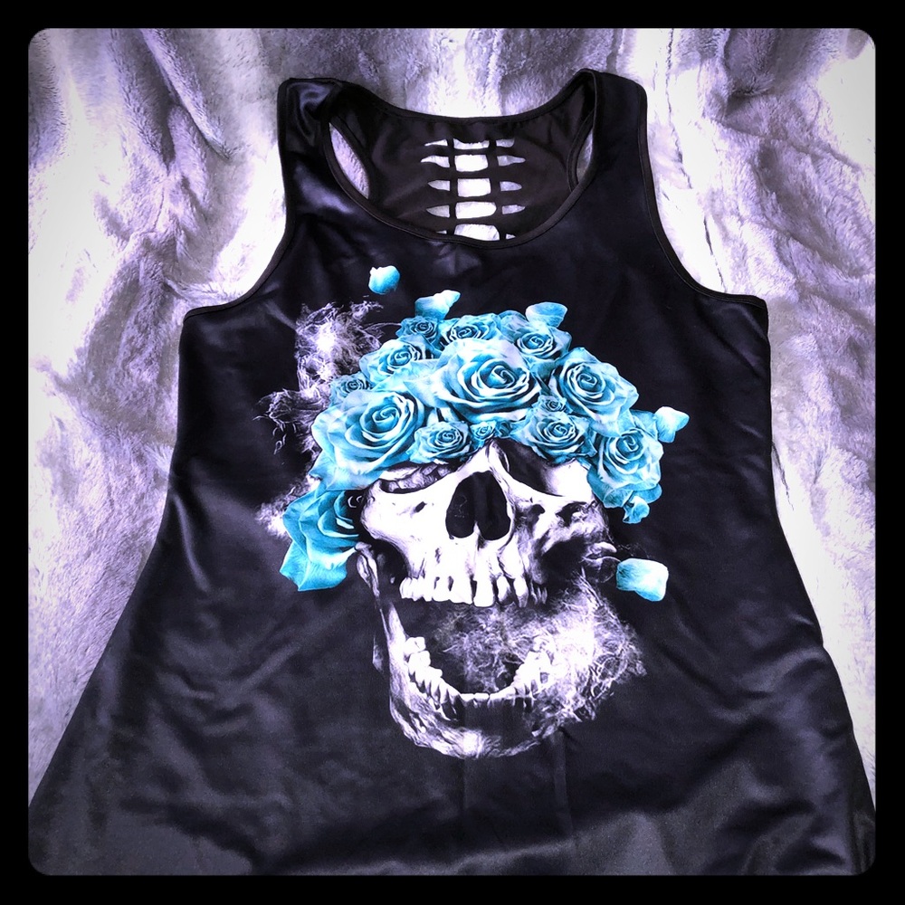 Skull and rose tank top